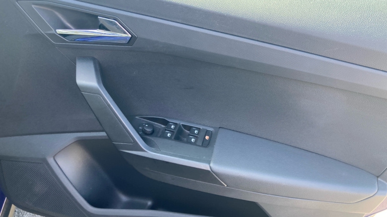 SEAT Arona 1.0 TSI 115 SE [EZ] 5dr DSG Petrol Hatchback